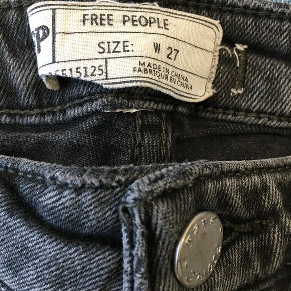 FREE PEOPLE Denim Dark Gray 5 Pocket Logo Hardware Jeans - Picture 2 of 13